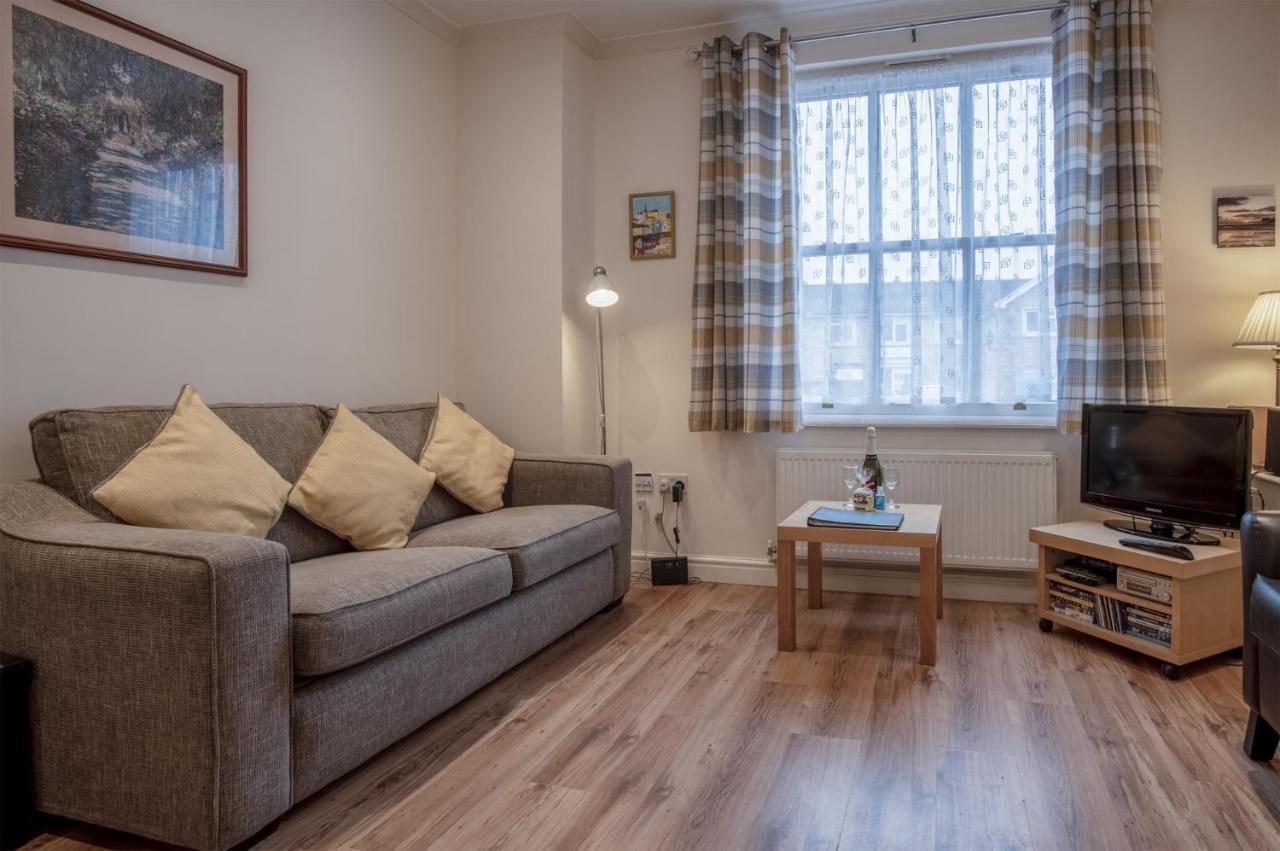 Arcadia - 1 Bedroom Apartment - Tenby Exterior photo
